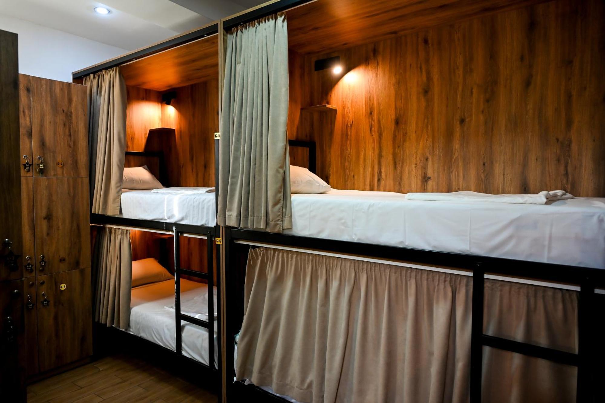 Хостел StarHostel Кутаиси Экстерьер фото