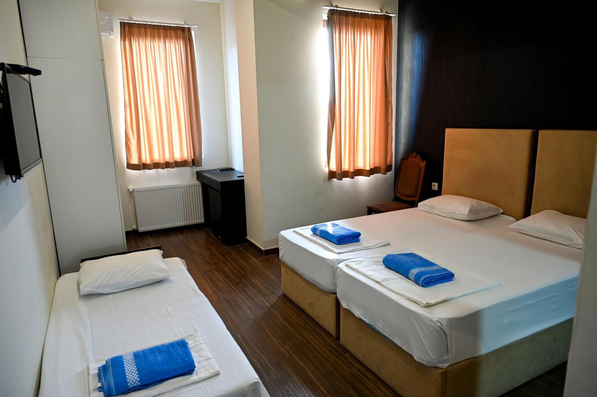 Хостел StarHostel Кутаиси Экстерьер фото